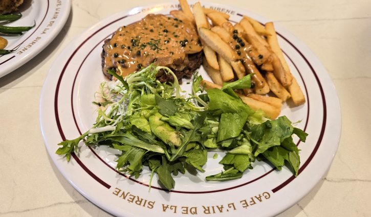 Steak Hache au Poivre