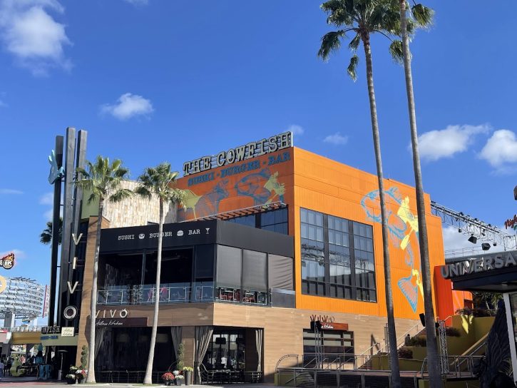 Dining at Universal City Walk